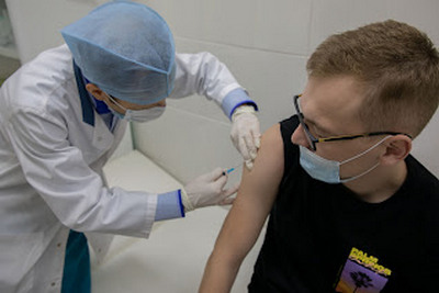 LET’S GET VACCINATED AGAINST THE FLU!