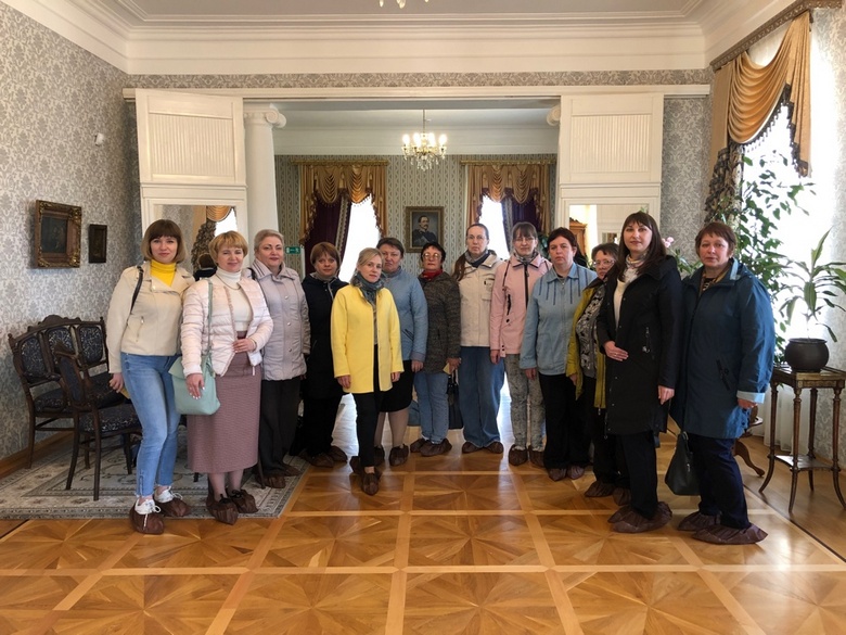 THE STAFF VISIT OF THE MUSEUM LIBRARY «A. A. FET’S ESTATE»