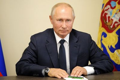 STUDENTS OBTAIN DEFERMENT OF THE CALL-UP TO THE ARMY DUE TO MOBILIZATION