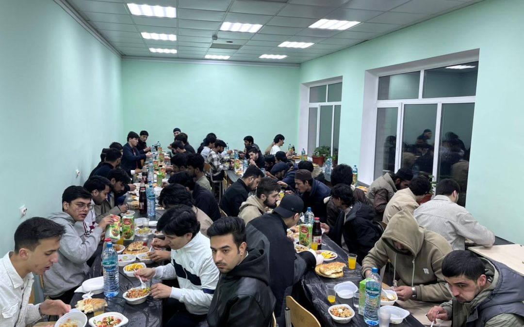 A festive dinner was held in KSMU hostel No. 4, dedicated to the end of the Ramadan fast.