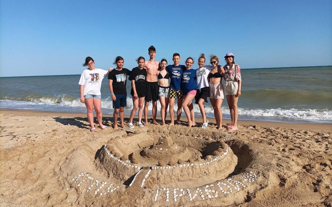 News from the «Priboy» Wellness Complex of KSMU: Sand Creations by Future Medics!